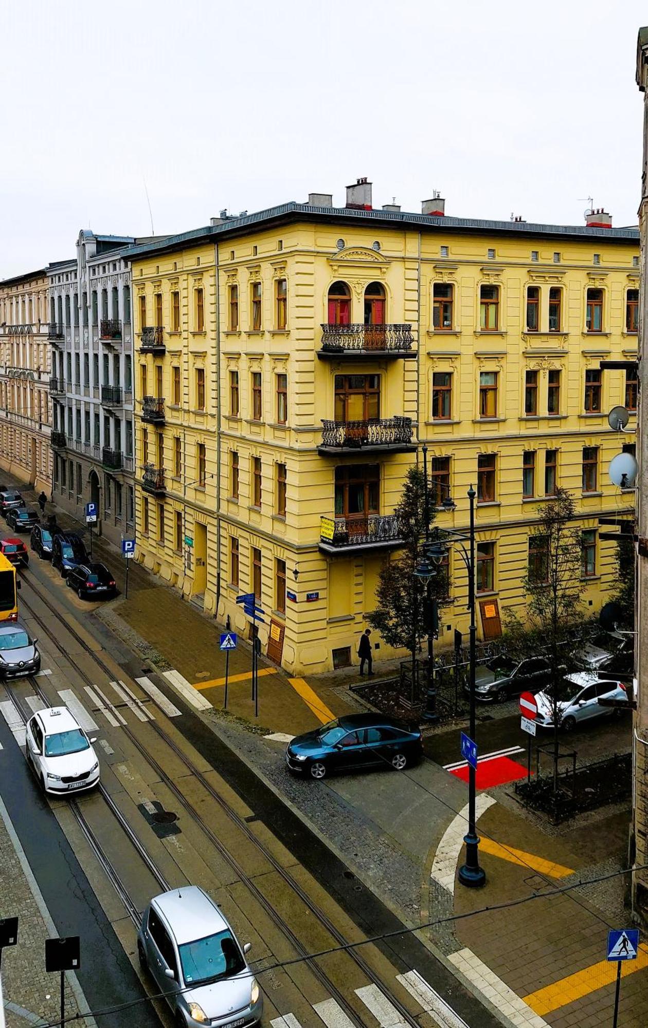 Theapartments Gdanska Лодз Стая снимка